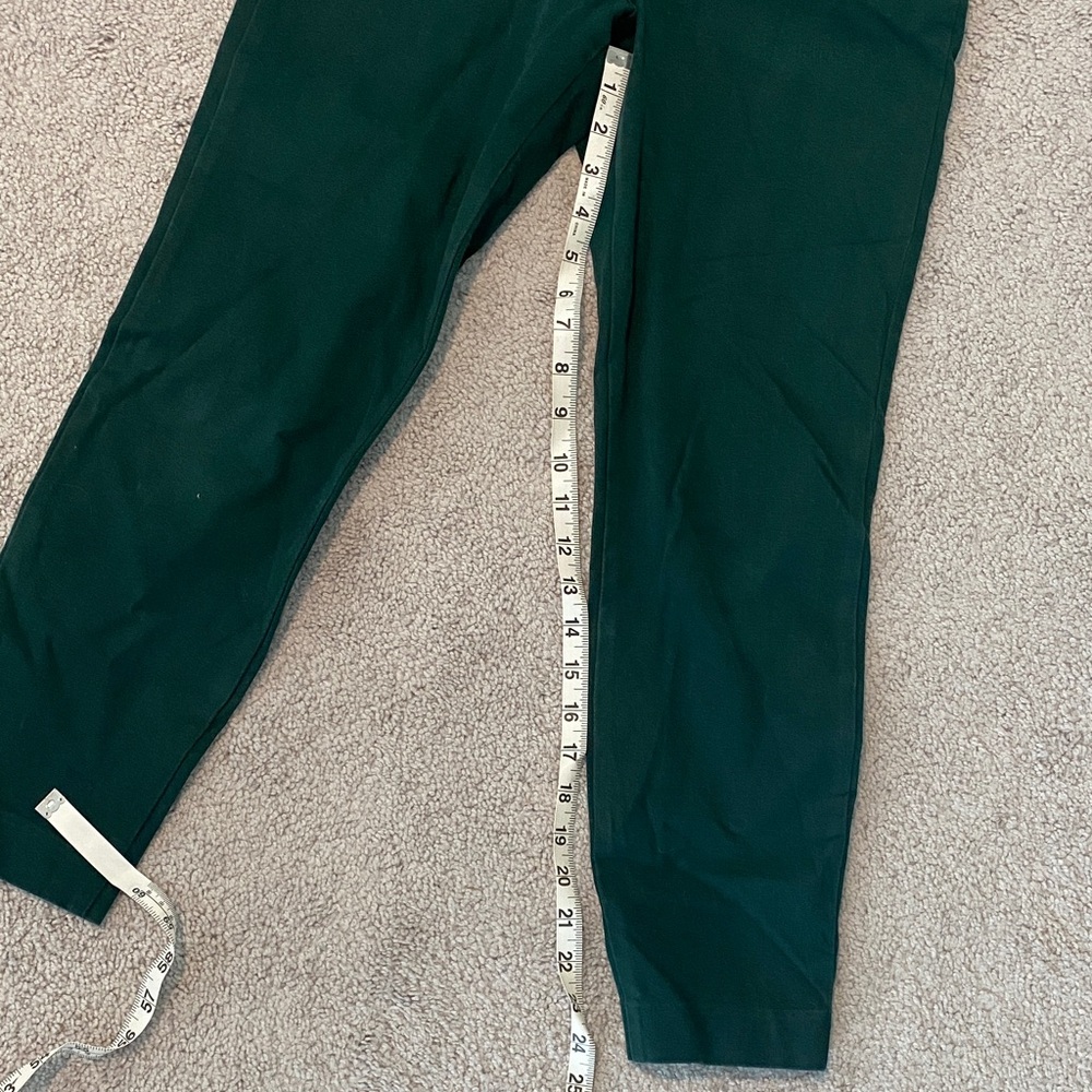 Green Pixie Mid-Rise Pants- Size 4 - image 5